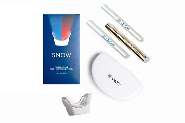 Snow Teeth Whitening